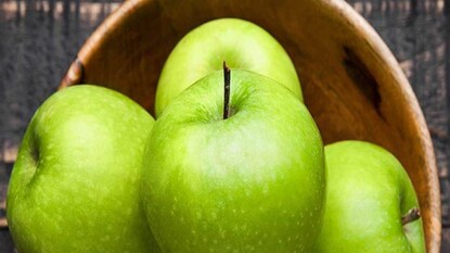 Health benefits of green apple Health benefits of green apple