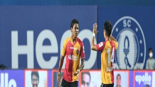 ফ্রিকিক থেকে বিশ্বমানের গোল করলেন সিডল ফ্রিকিক থেকে বিশ্বমানের গোল করলেন সিডল