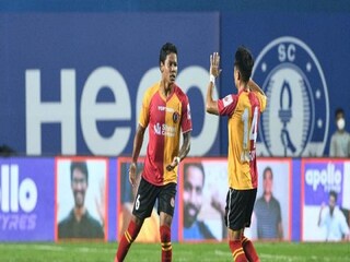 ফ্রিকিক থেকে বিশ্বমানের গোল করলেন সিডল