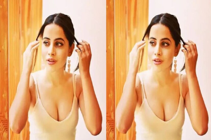 এই বিশেষ ছবি দিয়েই উর্ফি জাভেদ ভক্তদের ভ্যালেন্টাইন্স ডে-র শুভেচ্ছা জানিয়েছেন ৷ ছবি শেয়ার করে উর্ফি জাভেদ লিখেছেন হ্যাপি ভ্যালেন্টাইন্স ডে ৷ ছবি সৌজন্যে ইনস্টাগ্রাম ৷ 