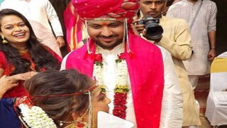 Viral Video: desi couple dances to pushpa song oo antava during varmala ceremony- Photo Courtesy- Instagram/ Video Grab 