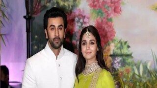 আলিয়া-রনবীরের বিয়ের দিন। আলিয়া-রনবীরের বিয়ের দিন।