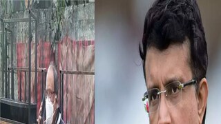 অশোক ভট্টাচার্য এবং সৌরভ গঙ্গোপাধ্যায়।  