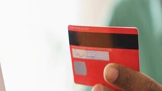 বর্তমানে, শুধুমাত্র নির্বাচিত কয়েকটি ব্যাঙ্ক তাদের গ্রাহকদের নিজস্ব এটিএম-এ কার্ডলেস উইথড্রলের সুিবধা দেয়৷ ইউপিআই-এর সাহায্যে কাস্টমার অথোরাইজেশন-এর মাধ্যমে সব এটিএম থেকে কার্ডবিহীন নগদ তোলার সুবিধা শুরু করতে চাইছে আরবিআই৷ 