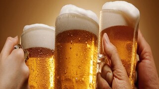 গরমে রাজকোষ ভরাচ্ছে 
 Beer 
প্রতীকী ছবি। 
