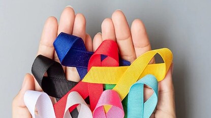 ক্যানসার নিয়ে দুশ্চিন্তা! প্রতিদিনের মেনুতে রাখুন এই ৫ খাবার, ধারেকাছে ঘেঁষতে পারবে না মারণরোগ! ক্যানসার নিয়ে দুশ্চিন্তা! প্রতিদিনের মেনুতে রাখুন এই ৫ খাবার, ধারেকাছে ঘেঁষতে পারবে না মারণরোগ!