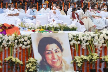 শিবাজি পার্কে বাজল 'মেরি আওয়াজ হি...'! গান স্যালুটে বিদায় সুরসম্রাজ্ঞীকে