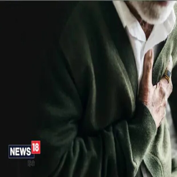 প্রাতরাশ আর রাতের খাবারের মাঝে অনেকটা সময় না খেয়ে থাকবেন না। এতে আপনার সুদূরপ্রসারী সমস্য়া হতে পারে।