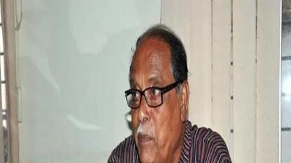 অশোক ভট্টাচার্যের বিড়ম্বনা অশোক ভট্টাচার্যের বিড়ম্বনা