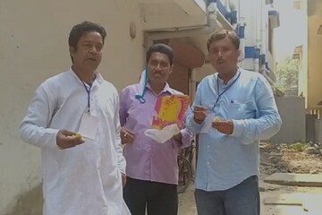 মিলে গেল তৃণমূল-সিপিএম-কংগ্রেস-বিজেপি! অবাক দৃশ্য কোন্নগরে, অশান্ত আরামবাগ মিলে গেল তৃণমূল-সিপিএম-কংগ্রেস-বিজেপি! অবাক দৃশ্য কোন্নগরে, অশান্ত আরামবাগ