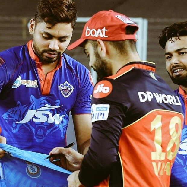 আনক্যাপড ক্রিকেটার হিসেবে কৃষ্ণাপ্পা গৌতম এতদিন ছিলেন সবচেয়ে দামি। রাজস্থান তাঁকে দলে নিয়েছিল ৯.২৫ কোটি টাকায়। সেই রেকর্ড এদিন ভেঙে দিলেন আবেশ খান।