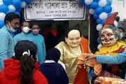 স্কুলের গেটে হঠাত্ হাজির গোপাল ভাঁড়! দেখেই অবাক খুদেরা