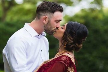 সাত পাকে বাঁধা পড়ছেন Glenn Maxwell! তামিল ভাষার 'বিয়ের কার্ড' তুমুল ভাইরাল!