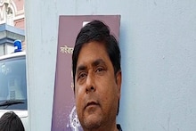 টিকিটের আশায় নিজের স্ত্রীর ওয়ার্ডেই মনোনয়ন দাখিল করে বসলেন তৃণমূল নেতা