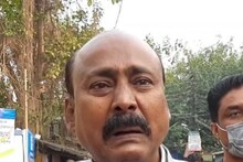টিকিট পাননি নিজে, স্ত্রীকেও প্রার্থী করেনি দল! কেঁদে ভাসালেন তৃণমূল নেতা