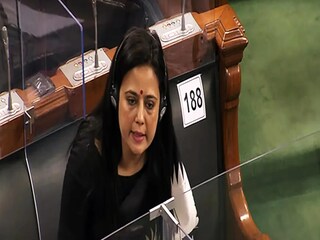 মহুয়ার ভাষণে মুগ্ধ সকলে