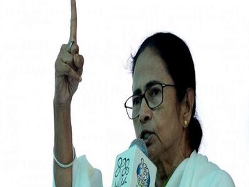 নির্দলদের নিয়ে কঠোর বার্তা মমতার৷ 