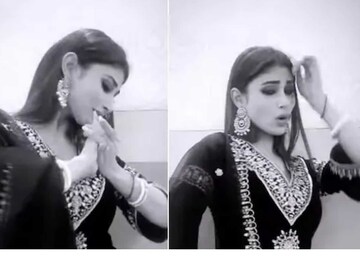 'পিয়া তোসে..' হাতে শাঁখা পলা, নাচের মাধ্যমে লতা মঙ্গেশকরকে শ্রদ্ধা মৌনীর! মুগ্ধ নেটিজেন