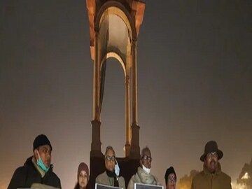 বিক্ষোভে তৃণমূল