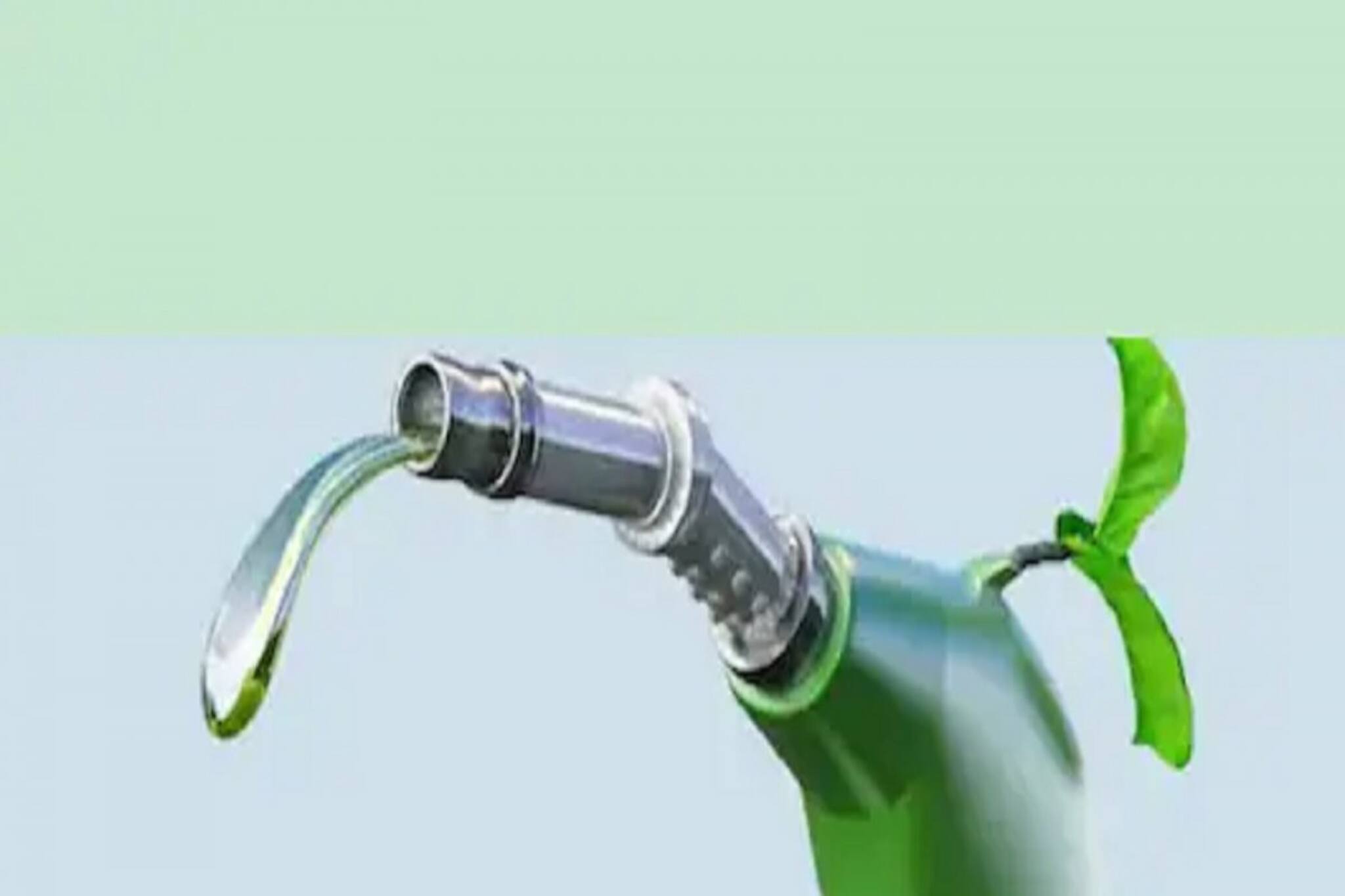 নয়ডা-লখনউতে সস্তা হল পেট্রোল, দেখে নিন কলকাতায় কত...