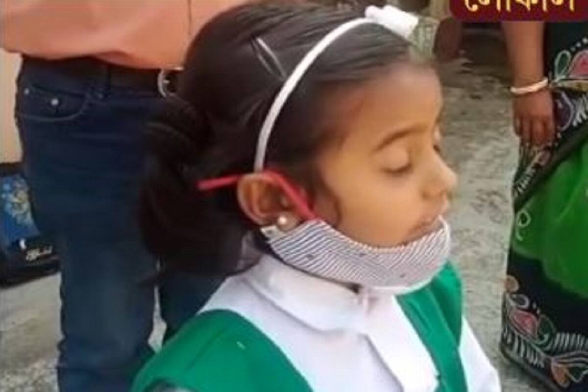 সপ্তাহে দু'দিন করে ক্লাস হবে সেই নির্দেশিকা জারি করা হয়েছে। সেইমতো  পূর্ব বর্ধমানের  (East Bardhaman) ভাতারের চন্ডিপুর প্রাথমিক বিদ্যালয় ক্লাস শেষে ছাত্র-ছাত্রীদের স্কুলমুখী (School) করতে, সাংস্কৃতিক অনুষ্ঠানের আয়োজন করা হয়েছে।