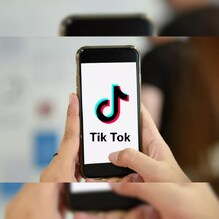 Spotify-কে টেক্কা দিতে মিউজিক অ্যাপ আনতে চলেছে TikTok Spotify-কে টেক্কা দিতে মিউজিক অ্যাপ আনতে চলেছে TikTok
