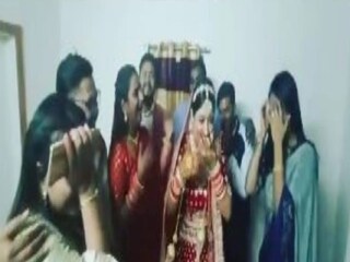 বিদায়ের আগে কান্নাকাটির তালিম নিচ্ছেন কনে! ভাইরাল হল ভিডিও