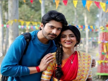 দশ নম্বরে রয়েছে জি বাংলার ধারাবাবিক পিলু। এর রেটিং পয়েন্ট ৭.৬। 