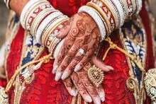 জামাইয়ের চেষ্টায় মেয়ের বিয়ে দেখতে এলেন মৃত বাবা ! দিলেন আর্শীবাদও ! রইল ভিডিও