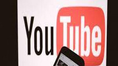 ১৫. ইউটিউব চ্যানেল: ঘরে বসেই আয় করার আরও একটি সহজ উপায় ইউটিউব চ্যানেল। শিক্ষামূলক থেকে রান্না শেখানো, লাইফ হ্যাকস্ থেকে বেড়ানো, বিষয় হতে পারে যে কোনও। চ্যানেলের ফলোয়ার বাড়াতে নিয়মিত ভিডিও আপলোড করতে হবে। স্মার্টফোনে ভিডিও তুলেও আপলোড করতে পারেন চ্যানেলে। তবে শব্দ ও ছবির গুণমান ভাল হওয়া জরুরি। ভিডিওর যথেষ্ট ভিয়্যু হলে বিজ্ঞাপন বাবদ টাকা পাবেন। ১৫. ইউটিউব চ্যানেল: ঘরে বসেই আয় করার আরও একটি সহজ উপায় ইউটিউব চ্যানেল। শিক্ষামূলক থেকে রান্না শেখানো, লাইফ হ্যাকস্ থেকে বেড়ানো, বিষয় হতে পারে যে কোনও। চ্যানেলের ফলোয়ার বাড়াতে নিয়মিত ভিডিও আপলোড করতে হবে। স্মার্টফোনে ভিডিও তুলেও আপলোড করতে পারেন চ্যানেলে। তবে শব্দ ও ছবির গুণমান ভাল হওয়া জরুরি। ভিডিওর যথেষ্ট ভিয়্যু হলে বিজ্ঞাপন বাবদ টাকা পাবেন।