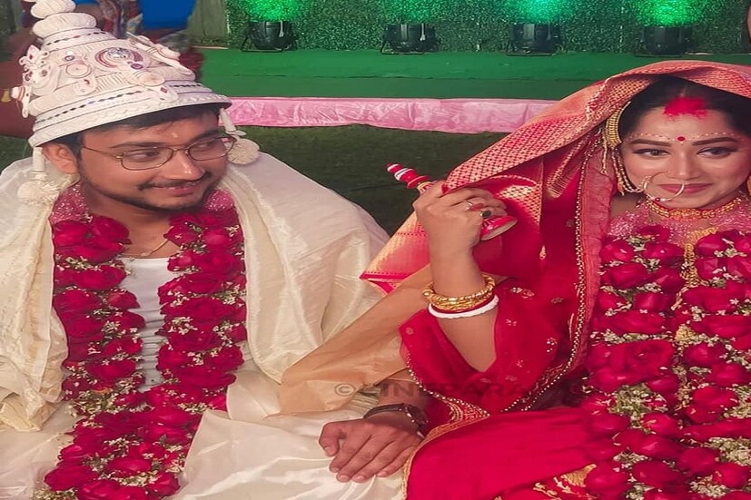 বিয়ে করলেন টেলিভিশনের এই সময়ের অন্যতম জনপ্রিয় জুটি কৌশিক দাস ও দ্বীপশ্বেতা মিত্র ৷ ছবি সৌজন্যে কৌশিক দাস ৷