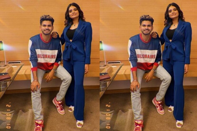 শ্রেয়াস আইয়ারের (Shreyas Iyer) ছোট বোন শ্রেষ্ঠা আইয়ার (Shresta Iyer)-এর সম্পর্কে বিশেষ তথ্য নেই ৷ তবে ইনস্টাগ্রাম অ্যাকাউন্ট দেখে মনে হয় ভাইয়ের মত সোশ্যাল মিডিয়ায় অত্যন্ত সক্রিয় ৷ ছবি সৌজন্যে ইনস্টাগ্রাম ৷