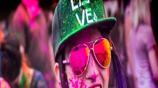 বাড়ির বড়দের ছাড়া যে কোনো উৎসবের মজাই অসম্পূর্ণ মনে হয়।  মনে রাখা দরকার যে মহামারি চলে যায়নি  এইরকম পরিস্থিতিতে, হোলির ভিড়ে বয়স্কদের রক্ষা করতে কিছু বিশেষ সতর্কতা অবলম্বন করা খুব গুরুত্বপূর্ণ হয়ে ওঠে।