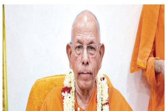 Swami Smaranananda Maharaj Hospitalised
