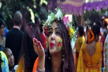 সামনেই দোল, বসন্তের সাজ কেমন হবে? জানুন লেটেস্ট ট্রেন্ড-টিপস সামনেই দোল, বসন্তের সাজ কেমন হবে? জানুন লেটেস্ট ট্রেন্ড-টিপস