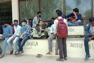 ছাত্র আন্দোলনের মাঝেই বিশ্বভারতীর পরীক্ষার সূচি প্রকাশ