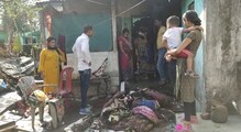 শিলিগুড়ির শান্তিনগরে আগুনে ভস্মীভূত একটি বাড়ি শিলিগুড়ির শান্তিনগরে আগুনে ভস্মীভূত একটি বাড়ি