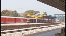 চুরি গেল কিষাণ রেলের যন্ত্রাংশ, স্টেশনের নিরাপত্তা নিয়ে প্রশ্ন চুরি গেল কিষাণ রেলের যন্ত্রাংশ, স্টেশনের নিরাপত্তা নিয়ে প্রশ্ন