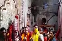Tarapith: তারাপীঠে মায়ের কাছে পুজো দিলেন শোভনদেব চট্টোপাধ্যায় Tarapith: তারাপীঠে মায়ের কাছে পুজো দিলেন শোভনদেব চট্টোপাধ্যায়