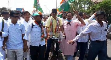 সাইকেলে