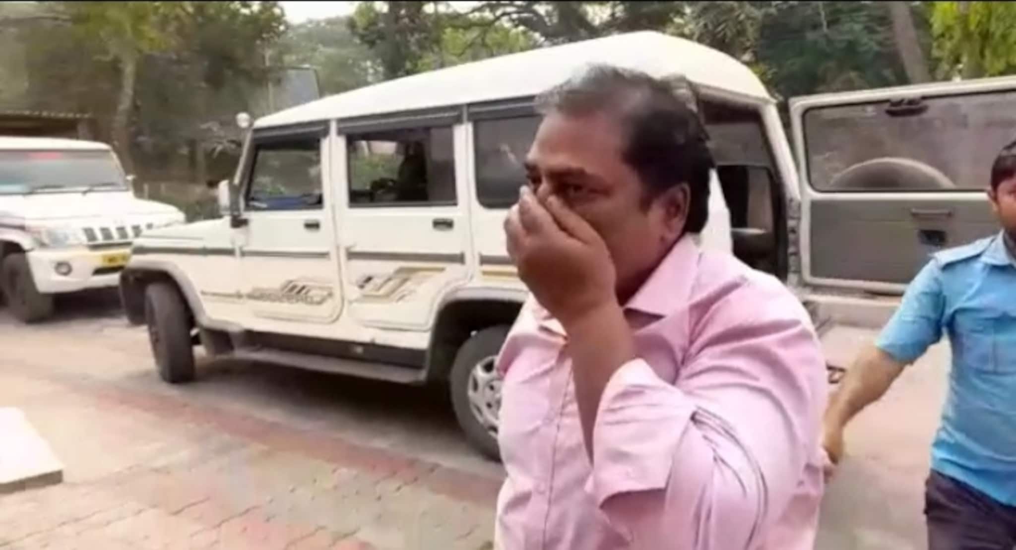 West Bardhaman News- বেআইনি অস্ত্র কারখানাকাণ্ডে গ্রেফতার চিত্তরঞ্জন রেল কারখানার কর্মী