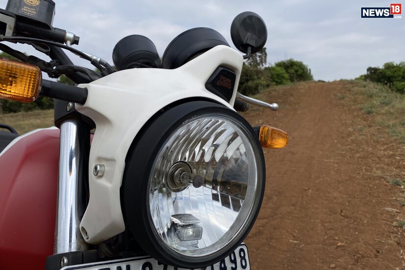 Royal Enfield Scram 411-র ইঞ্জিন 24.3 bhp পাওয়ার আউটপুট ও 32 Nm পিক টর্ক জেনারেট করবে। 