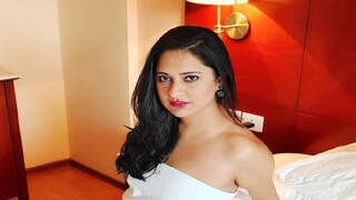 বাড়িতেই বানিয়ে নিন বিশেষ আয়ুর্বেদিক তেল