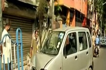 গাড়ি চালাতে চালাতেই হৃদরোগে আক্রান্ত বৃদ্ধ, রাণিকুঠিতে দুর্ঘটনা, দেখুন ভিডিও গাড়ি চালাতে চালাতেই হৃদরোগে আক্রান্ত বৃদ্ধ, রাণিকুঠিতে দুর্ঘটনা, দেখুন ভিডিও