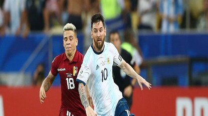 মেসির জাদুতে সহজ জয় আর্জেন্টিনার মেসির জাদুতে সহজ জয় আর্জেন্টিনার