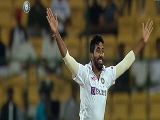 বল হাতে লঙ্কার বিরুদ্ধে ৫ উইকেট বুমরাহর