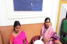বিধায়ক মেয়ের হাত ধরে স্বপ্নপূরণ, বিধানসভায় এসে অবাক চন্দনা বাউড়ির মা