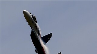 S ধুঁকতে থাকা জেট এয়ারওয়েজের আর্থিক হাল ফেরাতে এ বার উদ্যোগী হলেন বিমান সংস্থার চেয়ারম্যান মুরারি লাল জালান।