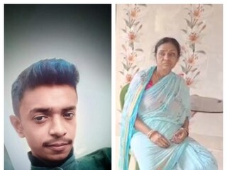 কুমারেশ সাধু ও তাঁর মা সন্ধ্যাদেবী৷ 