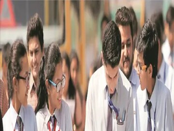 উচ্চ মাধ্যমিকের ফলপ্রকাশ প্রতীকী ছবি